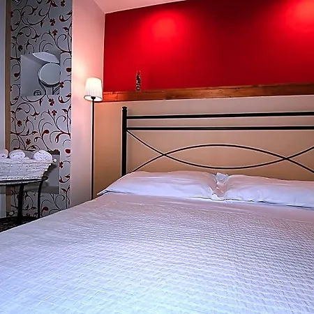 Couette-café Antichi 4*